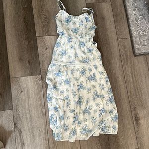 Mine floral blue maxi dress with lace detailing